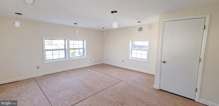 122 N High St, Duncannon, PA 17020 - #3
