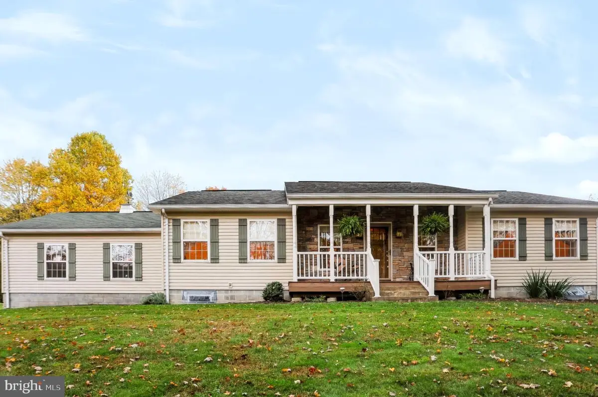 275 Okefenoke Rd, New Bloomfield, PA 17068 - #1