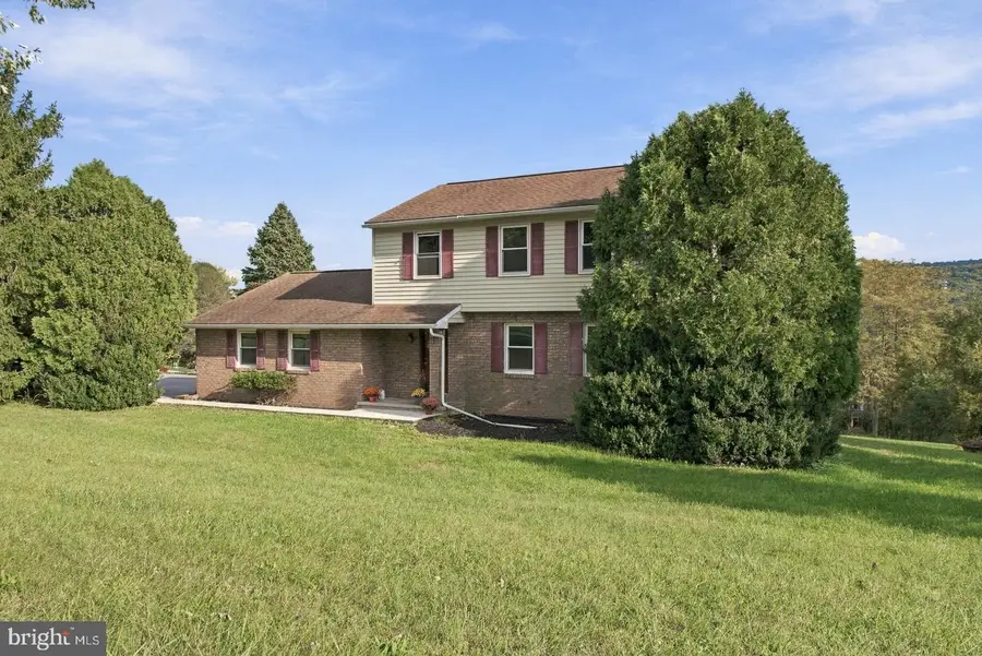 18 Willow St, Marysville, PA 17053 - #3