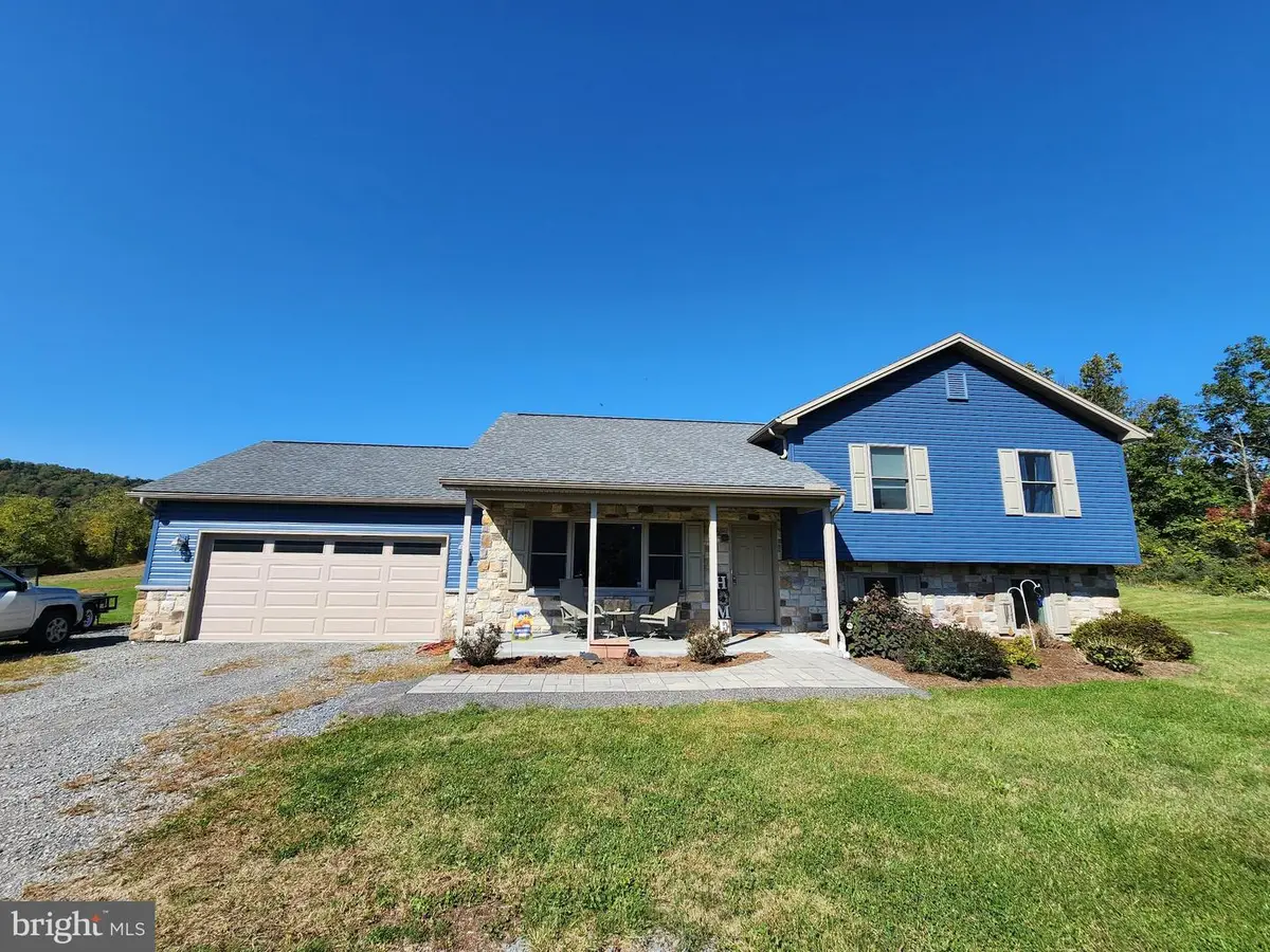 734 Royer Rd, New Bloomfield, PA 17068 - #1
