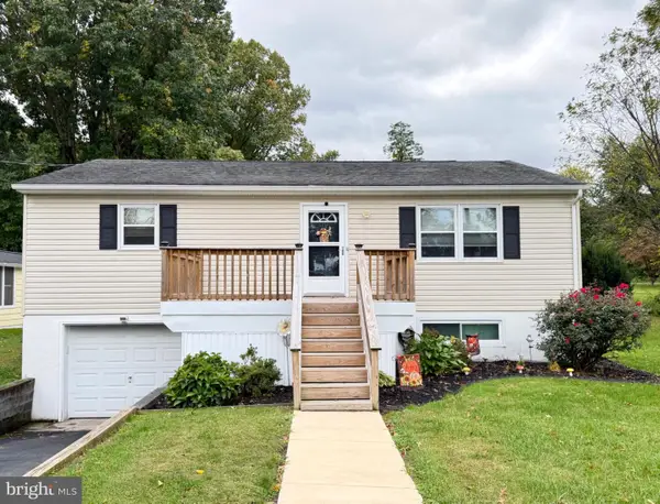 422 Susquehanna St, MARYSVILLE, PA 17053