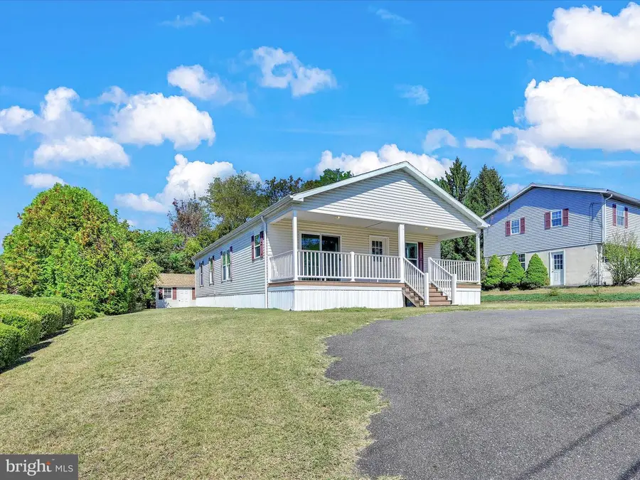 307 Wilson Ave, Port Carbon, PA 17965 - Image #3
