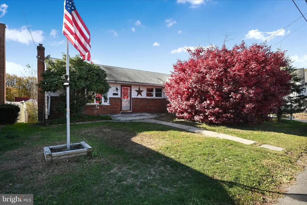 310 S Nice St, Frackville, PA 17931 - Image #1