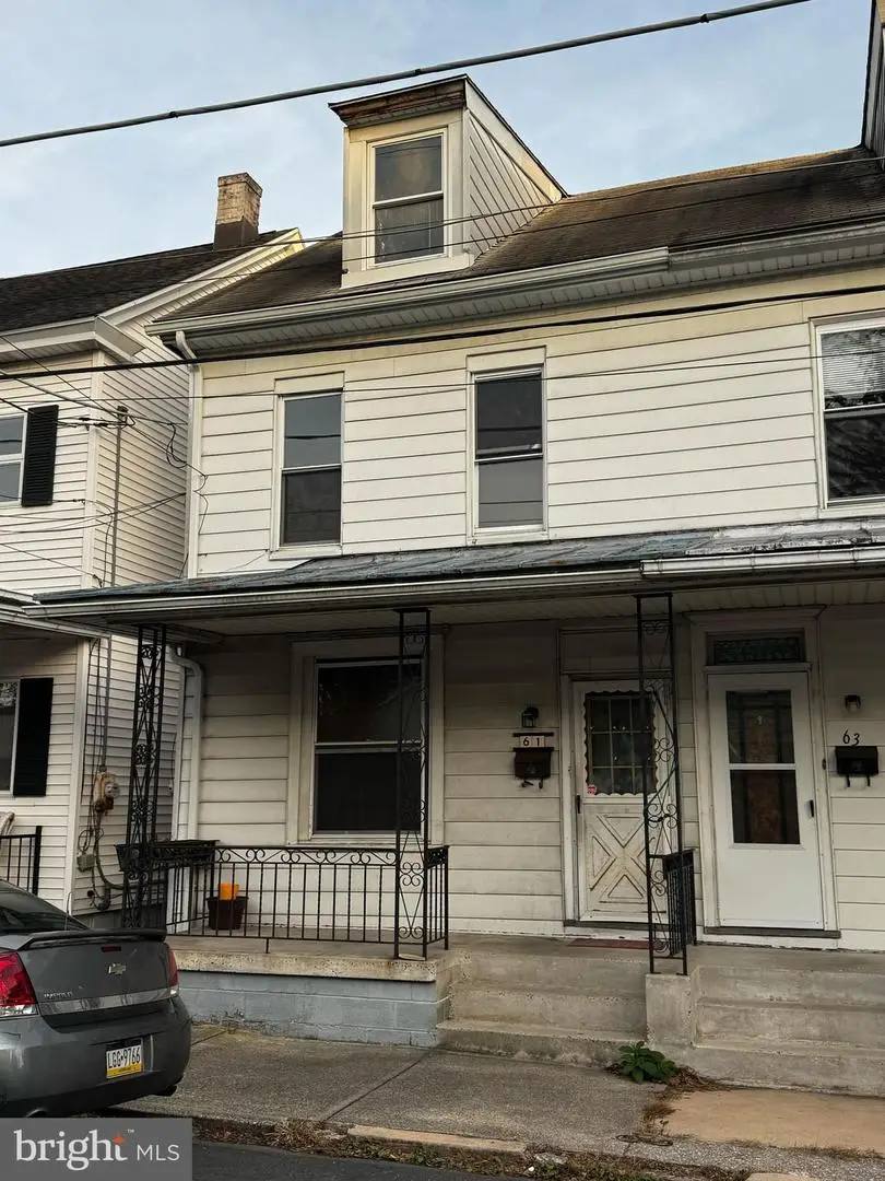 61 Mifflin St, Pine Grove, PA 17963 - Image #1