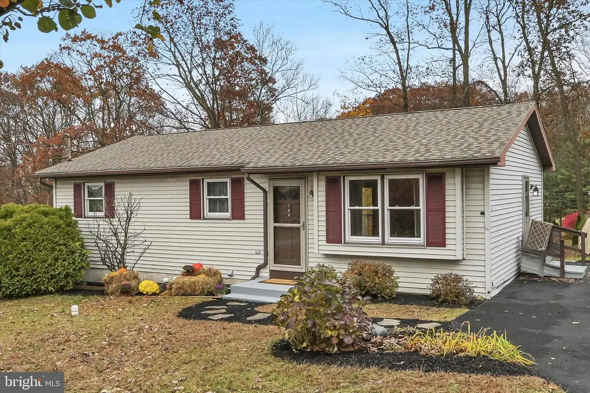 140 - 141 Navajo Dr, Auburn, PA 17922 - Image #1