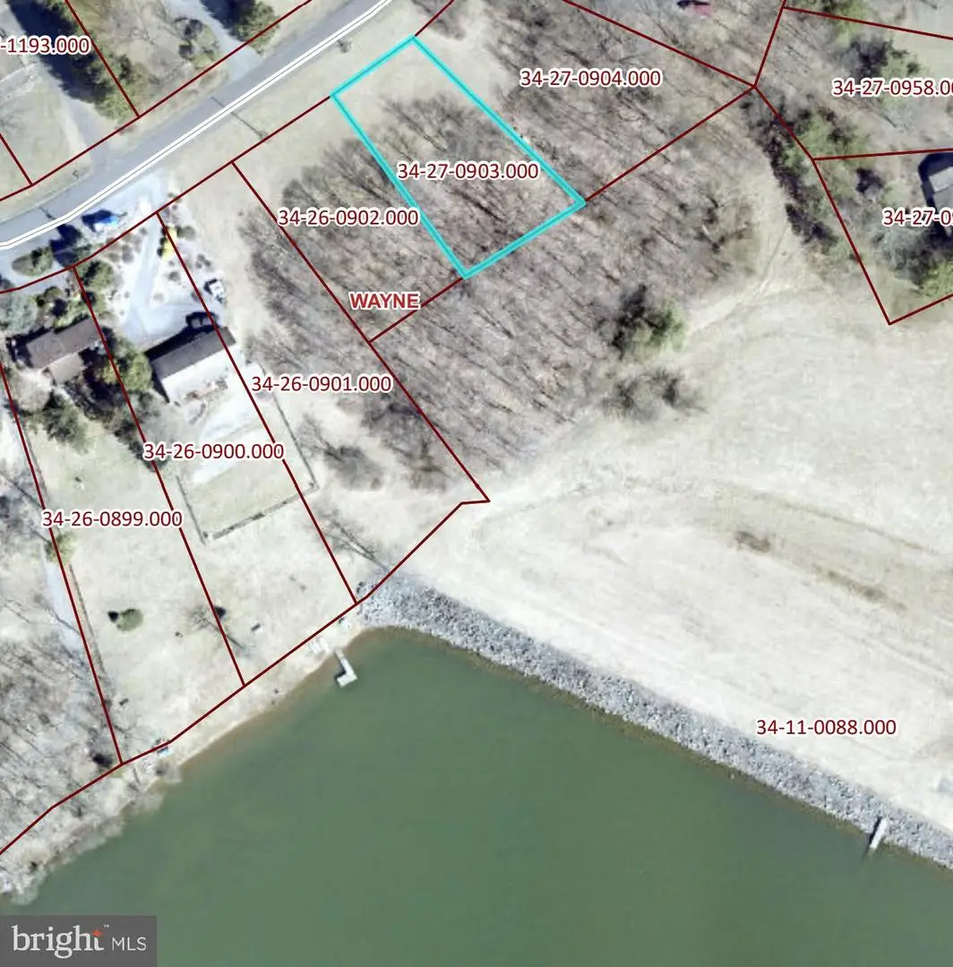 903 W Wynonah Dr, Auburn, PA 17922 - Image #1