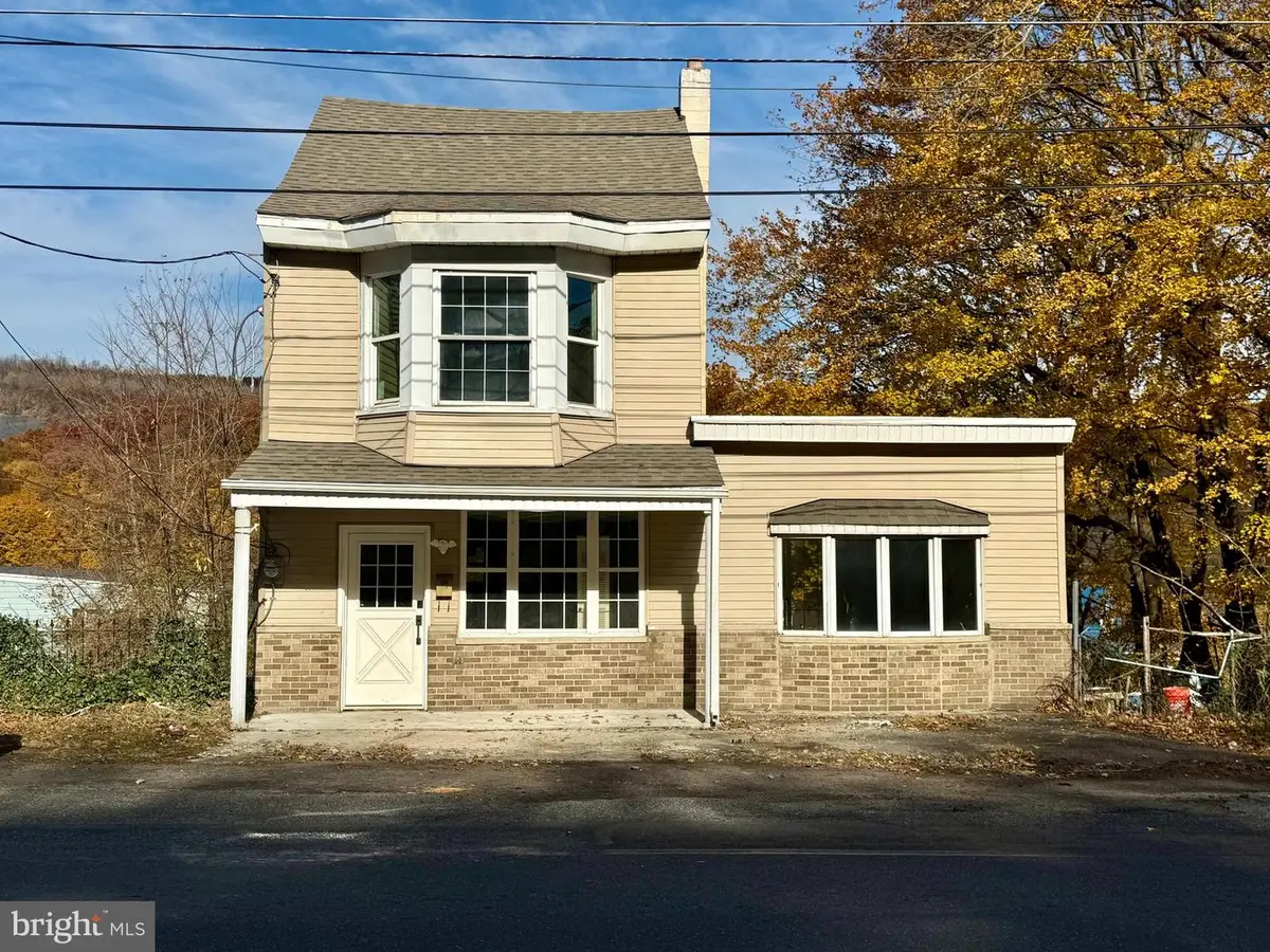 308 E Main St, Girardville, PA 17935 - Image #1