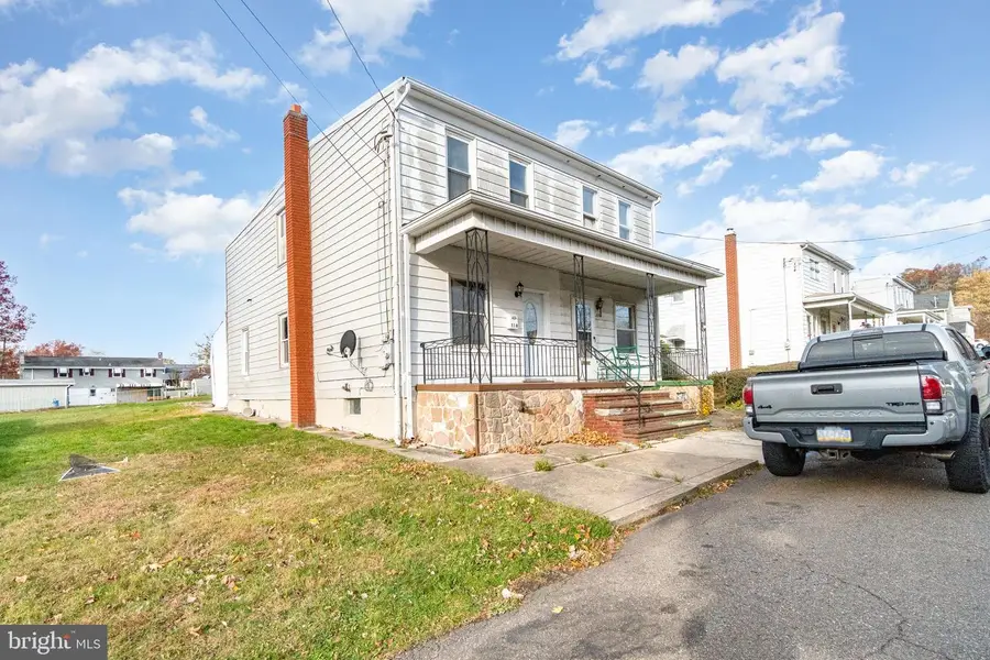 118 N 6th St, Frackville, PA 17931 - Image #2