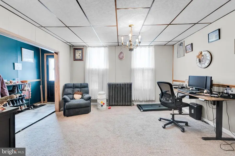 219 Gay St, Tamaqua, PA 18252 - Image #2