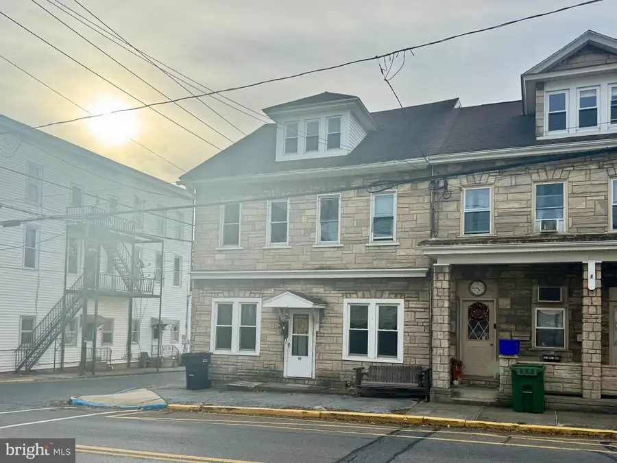 101 W Main St, Tremont, PA 17981 - Image #3