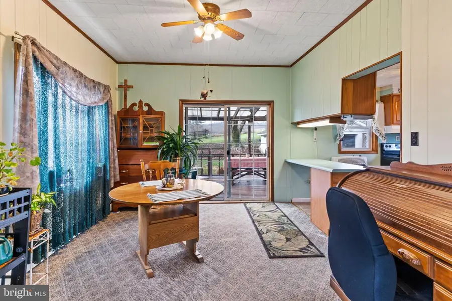 21 Hallton Hill Rd, Pine Grove, PA 17963 - Image #3