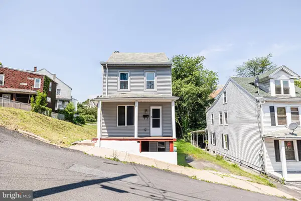 108 Cherry St, SAINT CLAIR, PA 17970