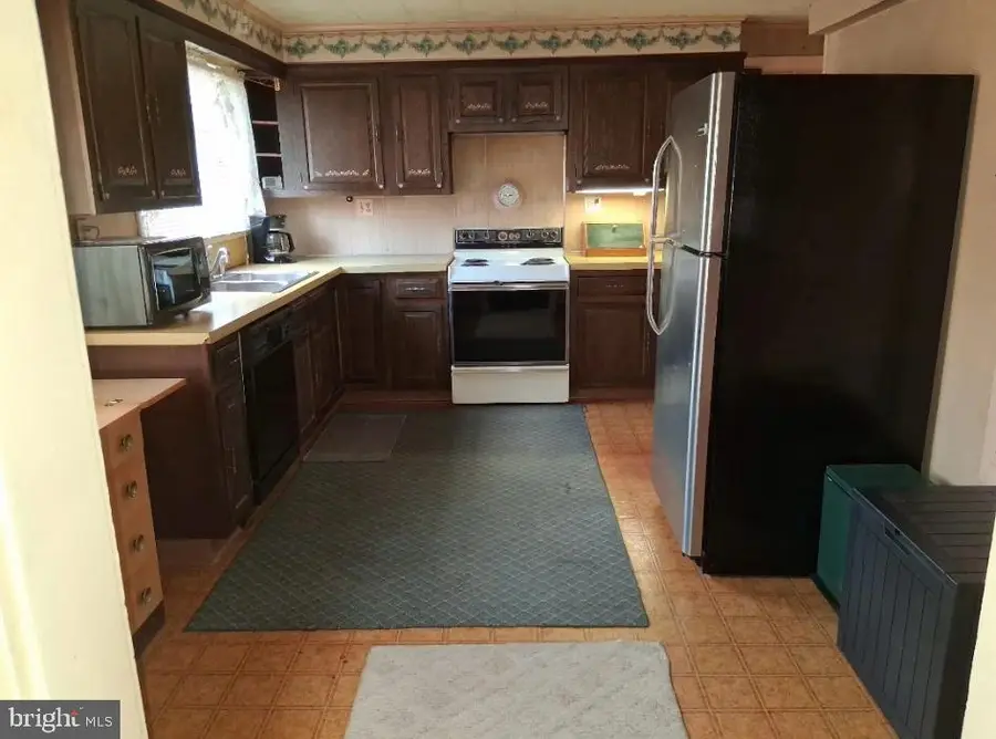 43 Longview Dr, Schuylkill Haven, PA 17972 - Image #3