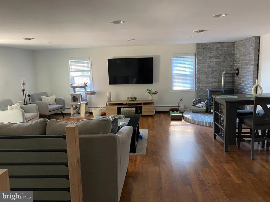 225 Owl Creek Rd, Tamaqua, PA 18252 - Image #2