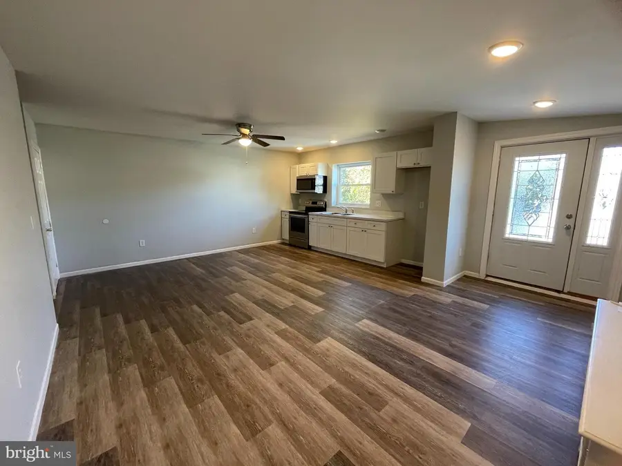 423 E Union St, Schuylkill Haven, PA 17972 - Image #3