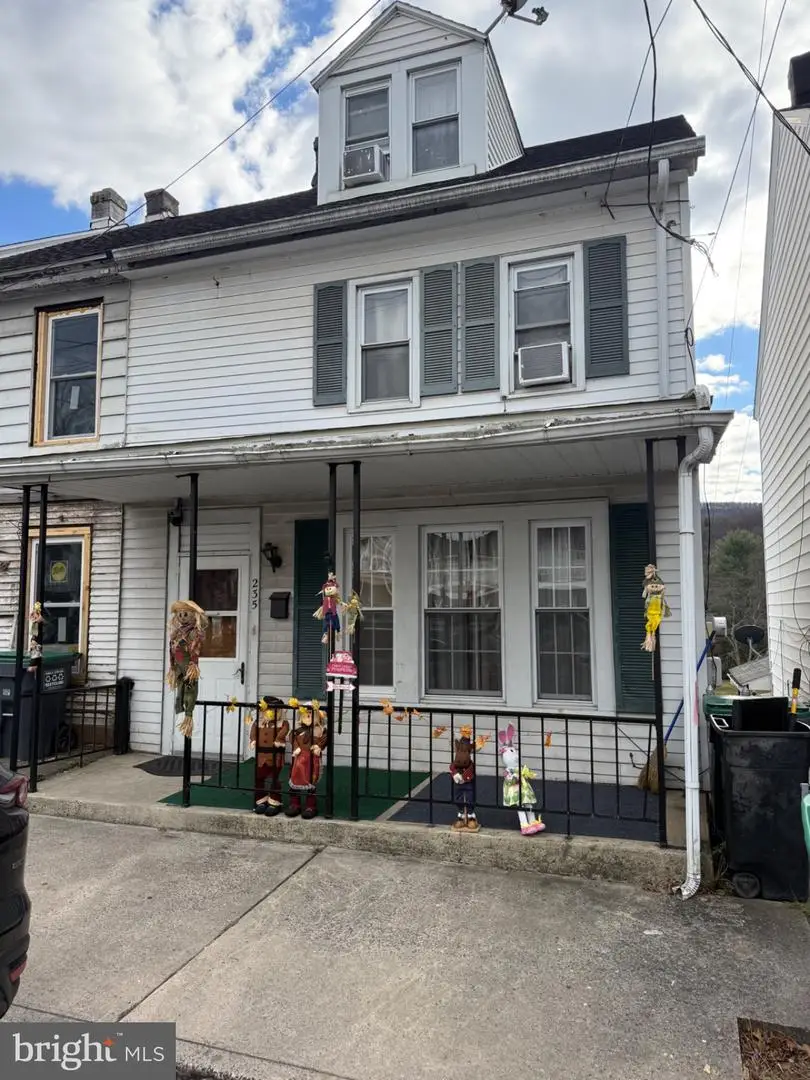 235 Valley Street, New Philadelphia, PA 17959 - Image #1