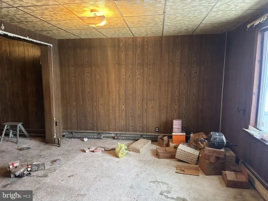 1322 E Pine St, Mahanoy City, PA 17948 - Image #3