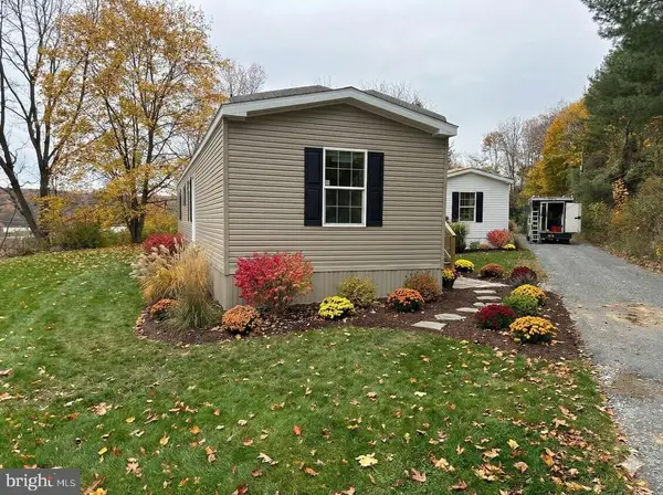 6 Fidler Ct, PINE GROVE, PA 17963