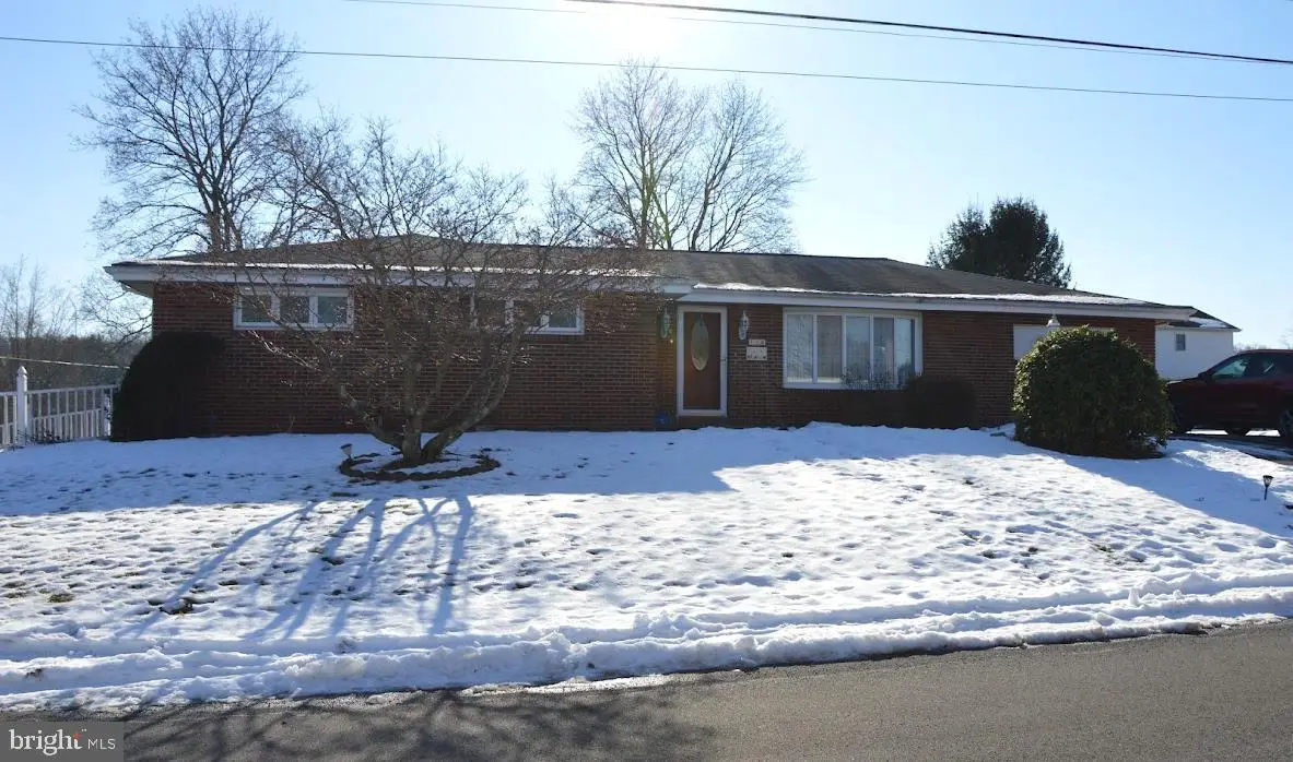 116 W Vine St, Ringtown, PA 17967 - Image #1