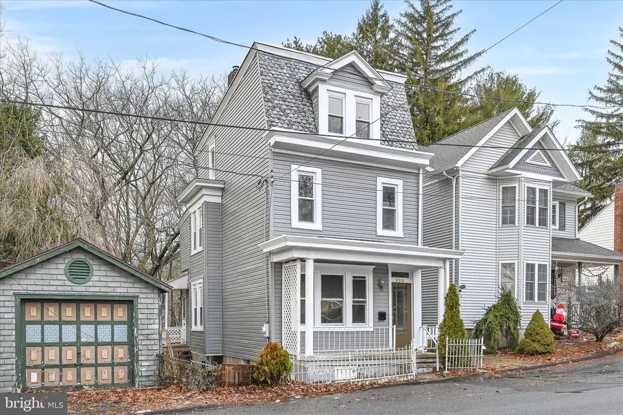 935 N Centre St, Pottsville, PA 17901 - Image #2