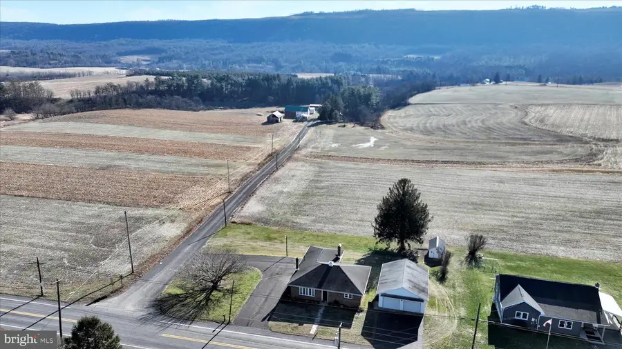 1171 E Main St, Hegins, PA 17938 - Image #3