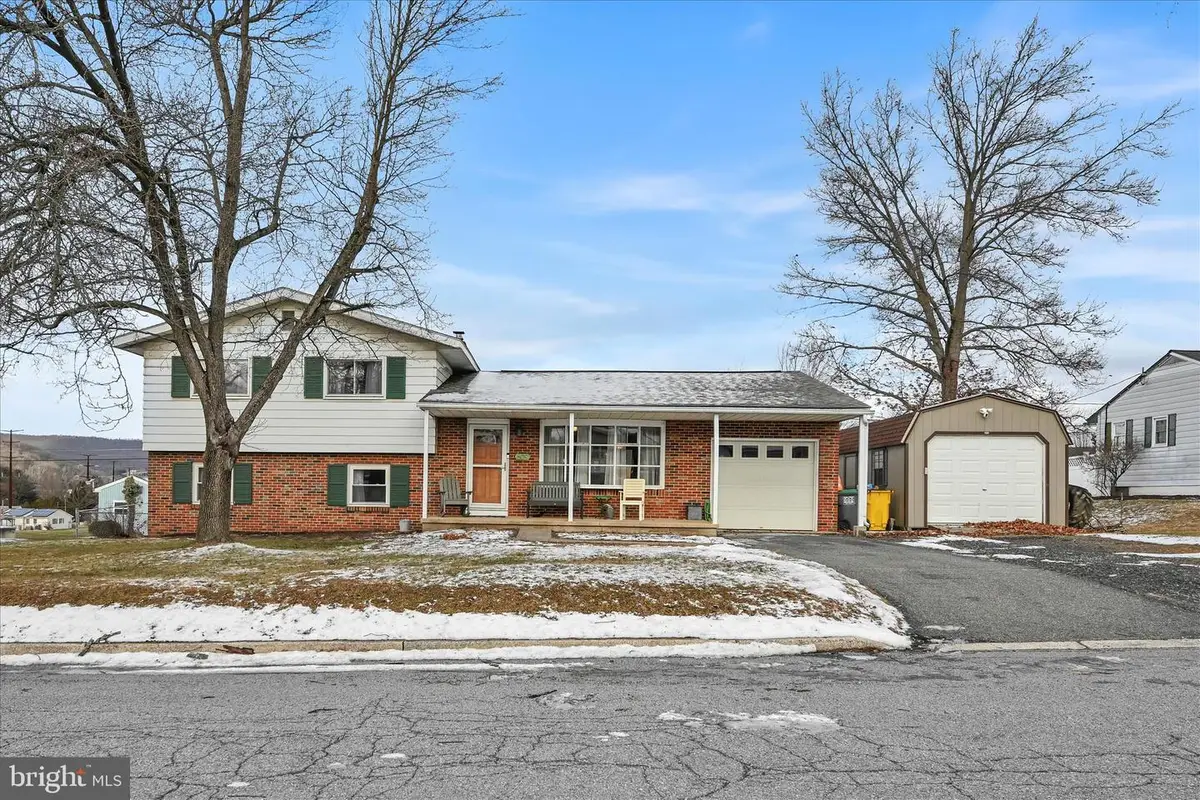 609 Hillcroft Ave, Schuylkill Haven, PA 17972 - Image #1