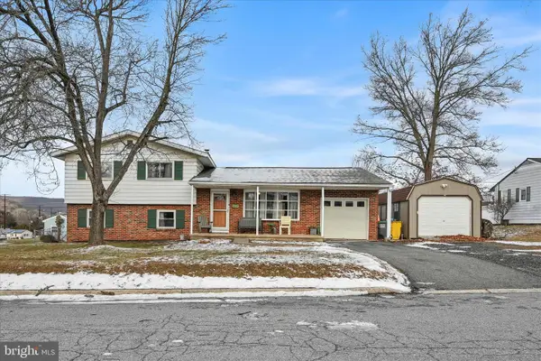 609 Hillcroft Ave, SCHUYLKILL HAVEN, PA 17972