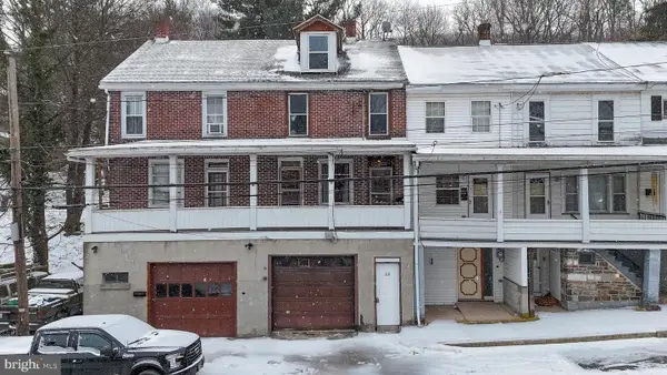 110 Orwigsburg St, TAMAQUA, PA 18252