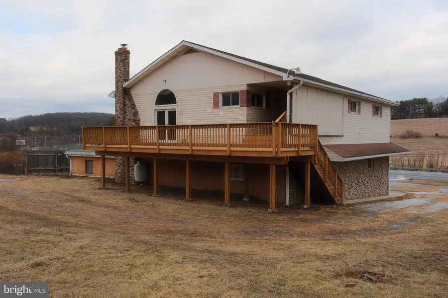 1052 Centre Tpke, Orwigsburg, PA 17961 - Image #2