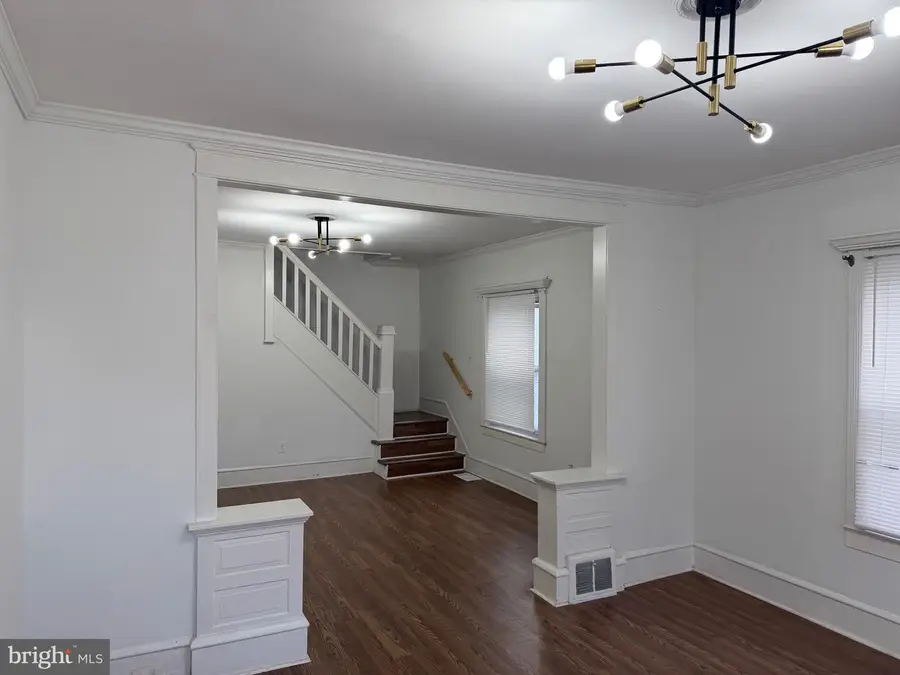 28 S 2nd St, Frackville, PA 17931 - Image #2