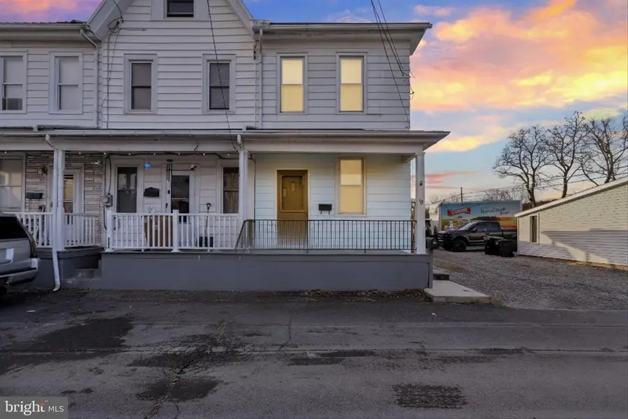 113 S Straub Ave, Orwigsburg, PA 17961 - Image #3