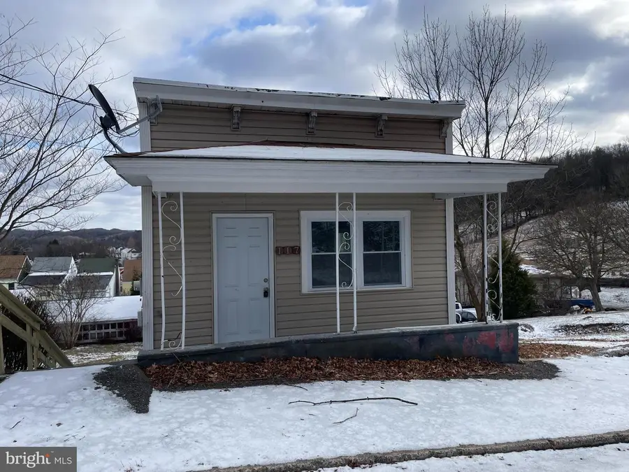 117 Chestnut St, Saint Clair, PA 17970 - Image #2