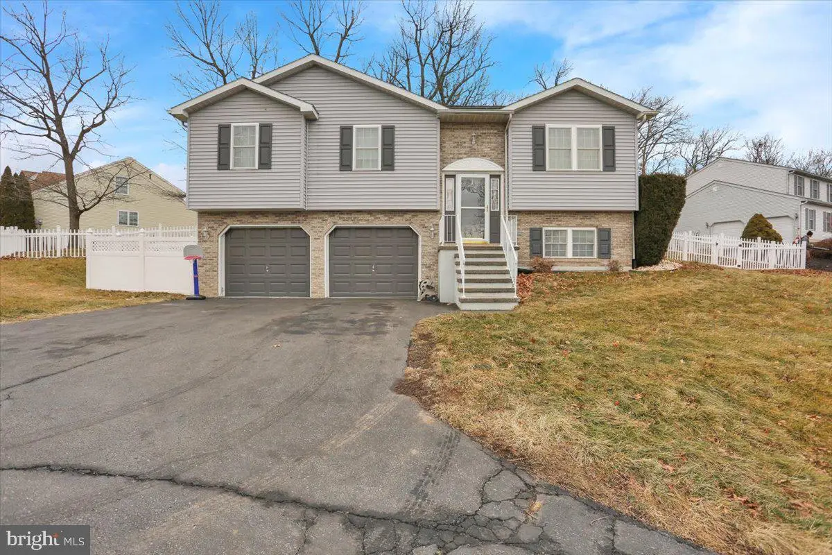 32 Jack And Jill Dr, Schuylkill Haven, PA 17972 - Image #1