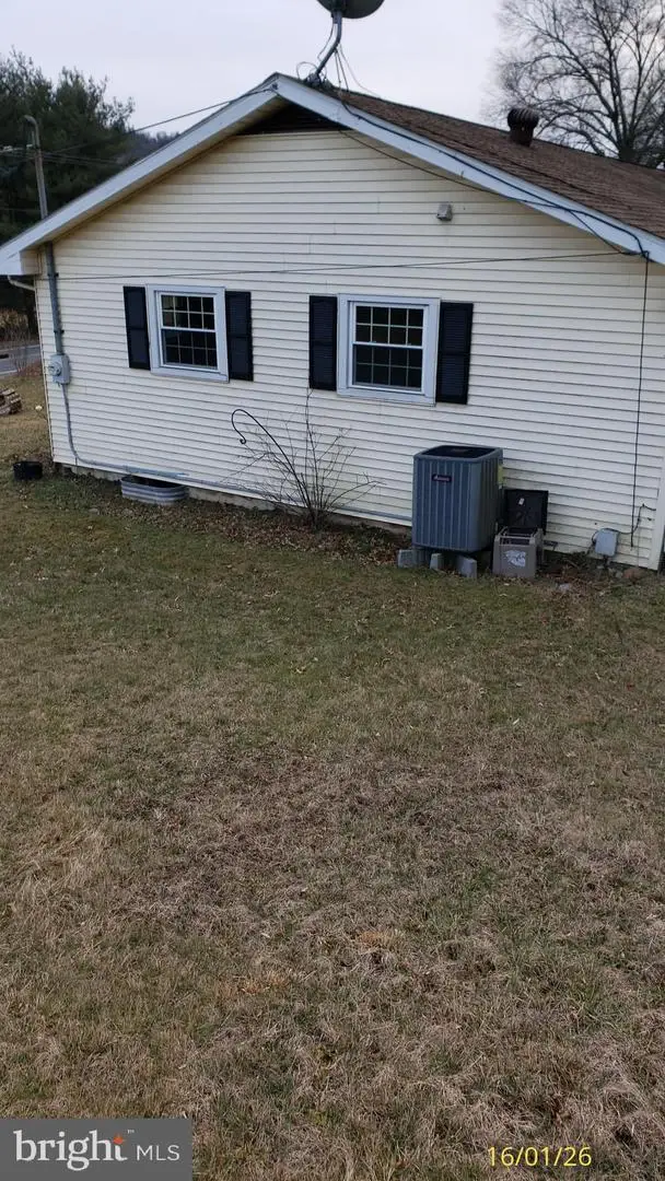 1899 Long Run Rd, Schuylkill Haven, PA 17972 - Image #3