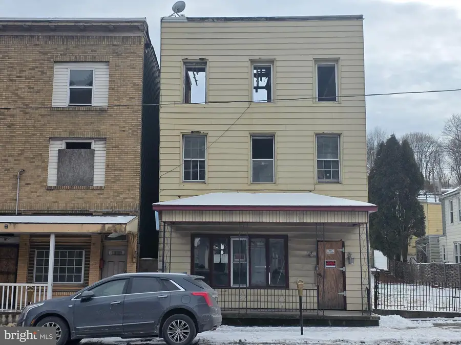 426 Centre St, Ashland, PA 17921 - Image #3