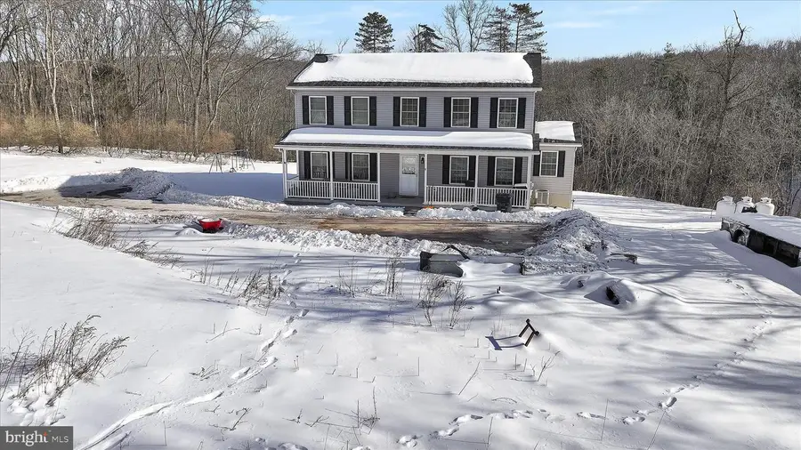 77 Sky High Ln, New Ringgold, PA 17960 - #3