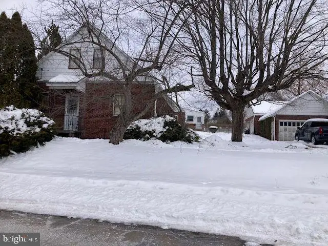 502 S Shenandoah Rd, Ringtown, PA 17967 - #1