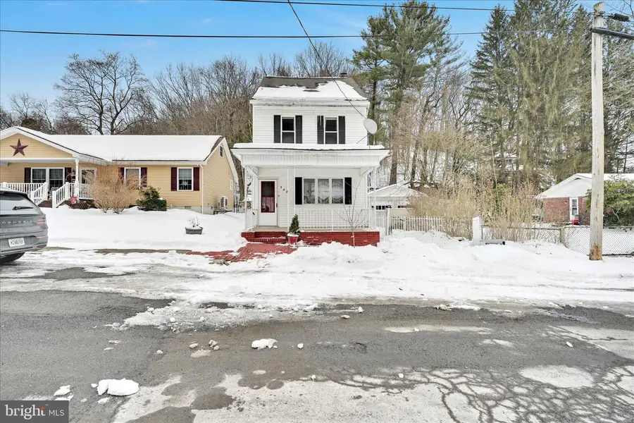 342 N 2nd St, Girardville, PA 17935 - #2