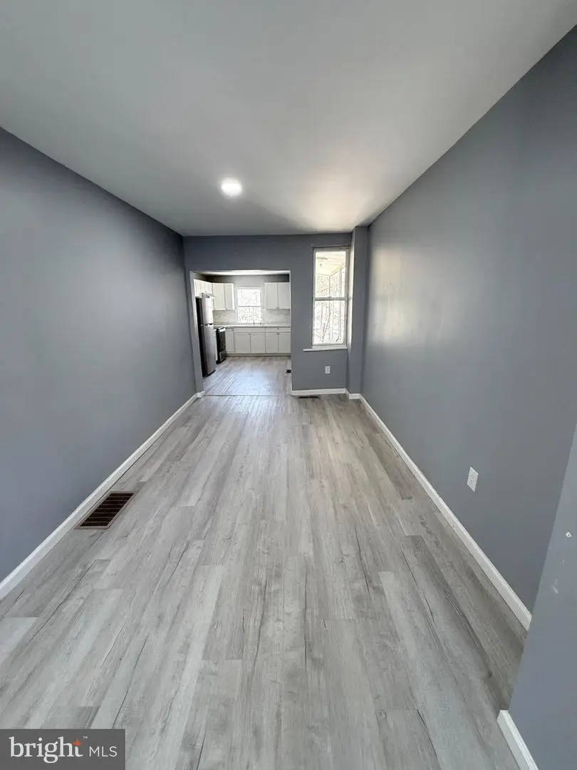 741 E Norwegian St, Pottsville, PA 17901 - #3