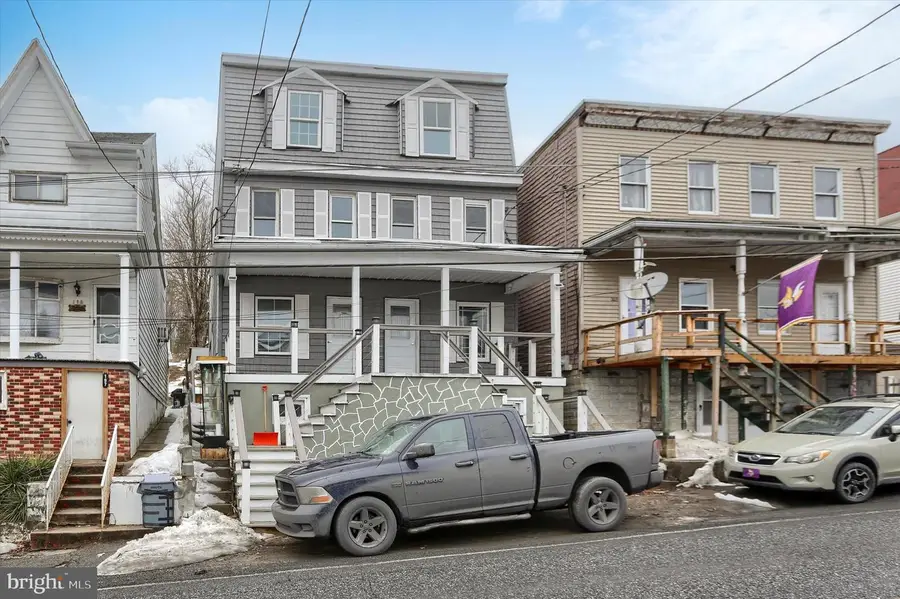 199 Market St, Cumbola, PA 17930 - #2