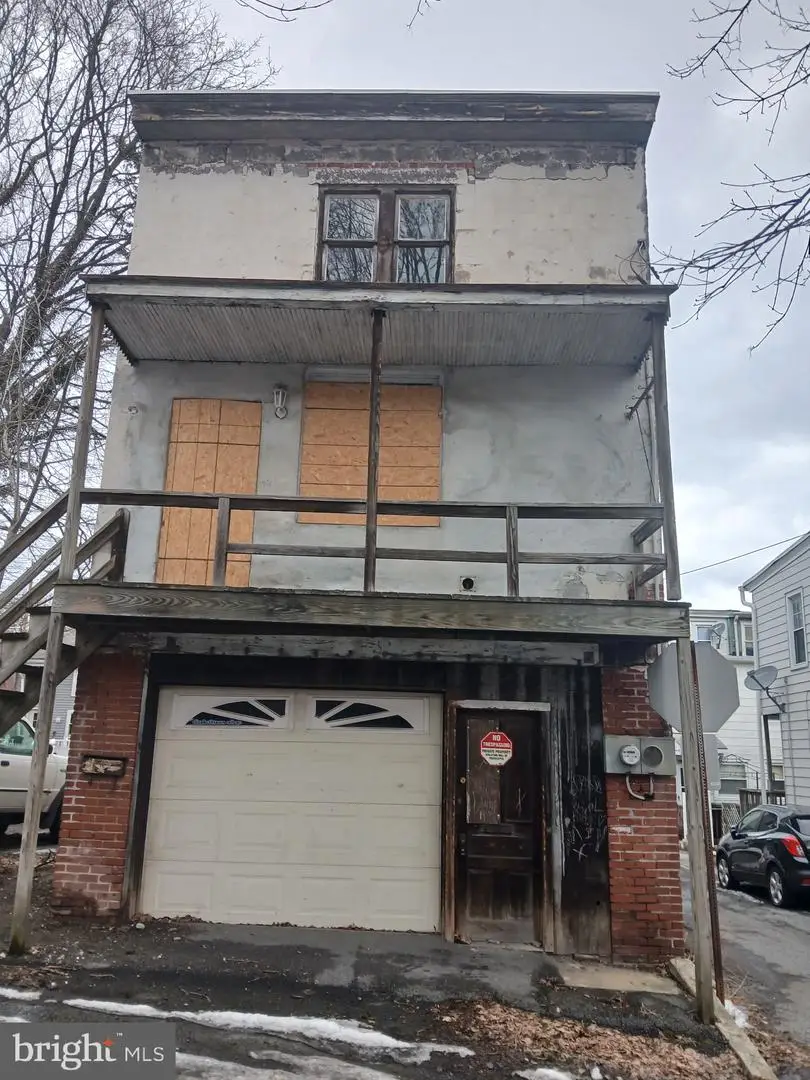 800 Mine St, Pottsville, PA 17901 - #3