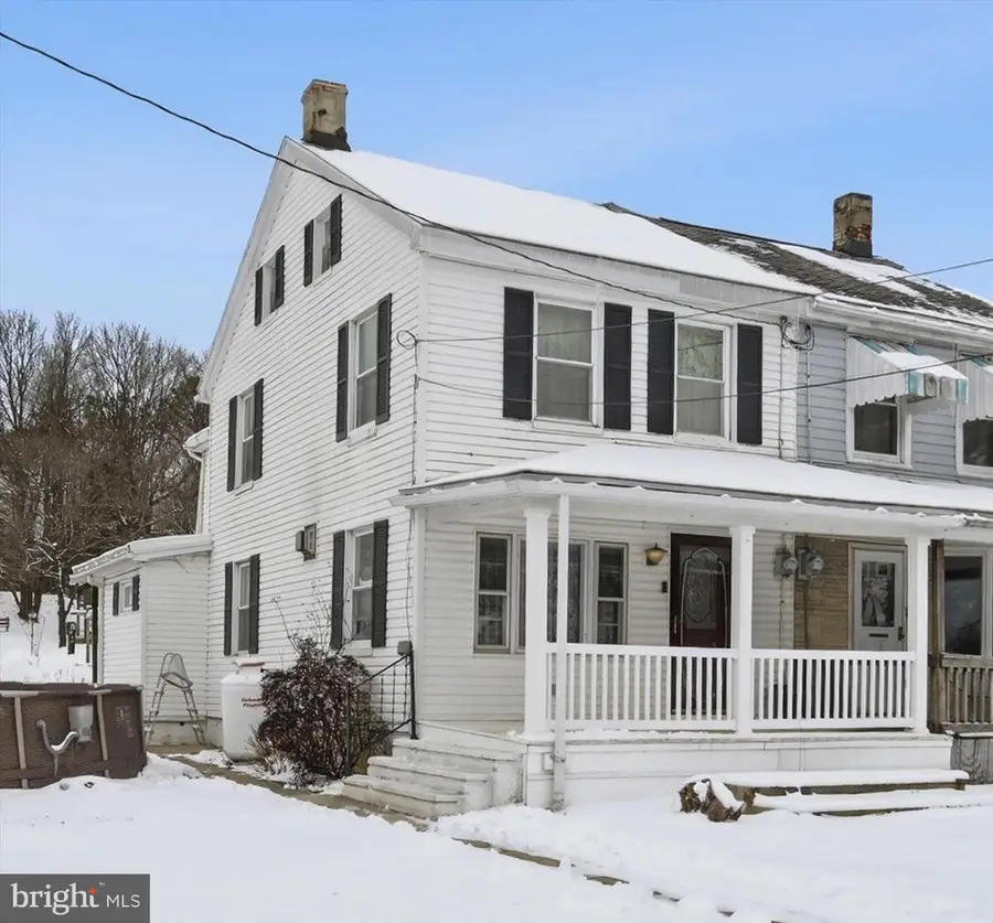 409 Roosevelt Dr, Mahanoy City, PA 17948 - #2