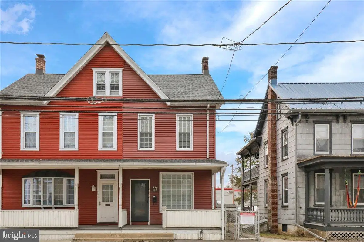 157 N Tulpehocken St, Pine Grove, PA 17963 - #1