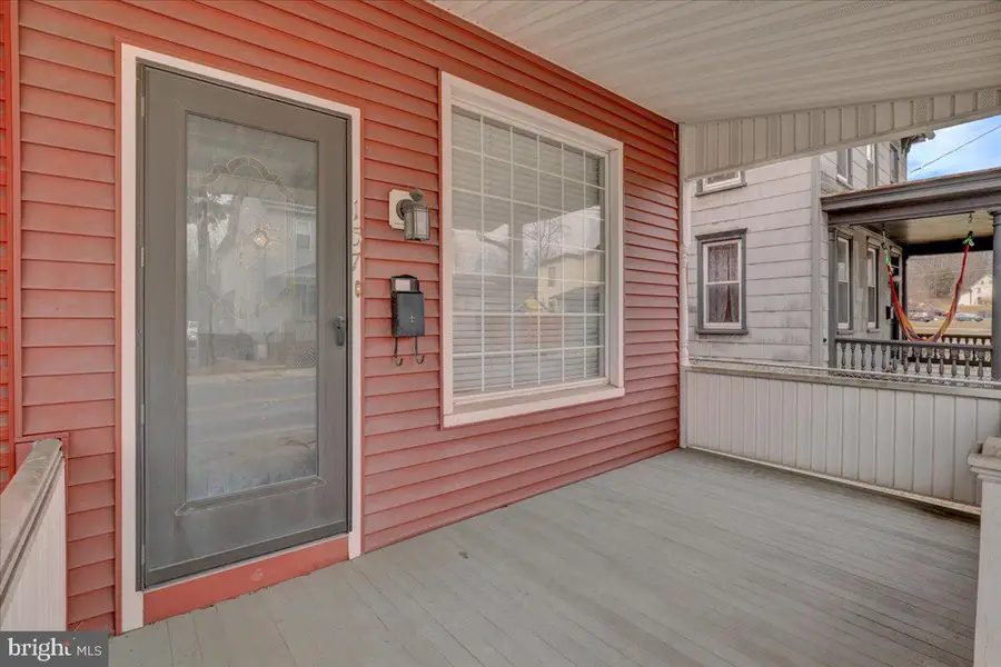 157 N Tulpehocken St, Pine Grove, PA 17963 - #3