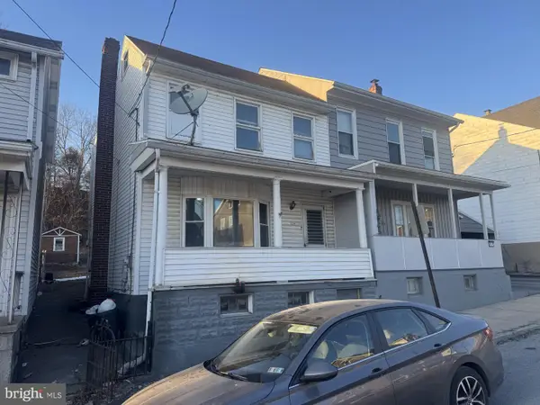 429 E Elm St, TAMAQUA, PA 18252
