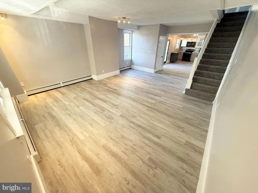 207 S Saint John St, Schuylkill Haven, PA 17972 - #3