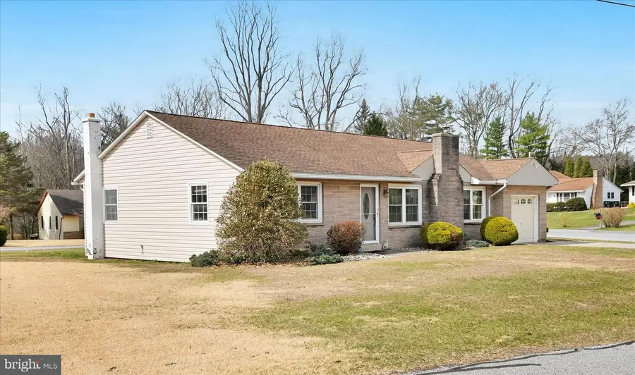 19 June Ave, Schuylkill Haven, PA 17972 - #3