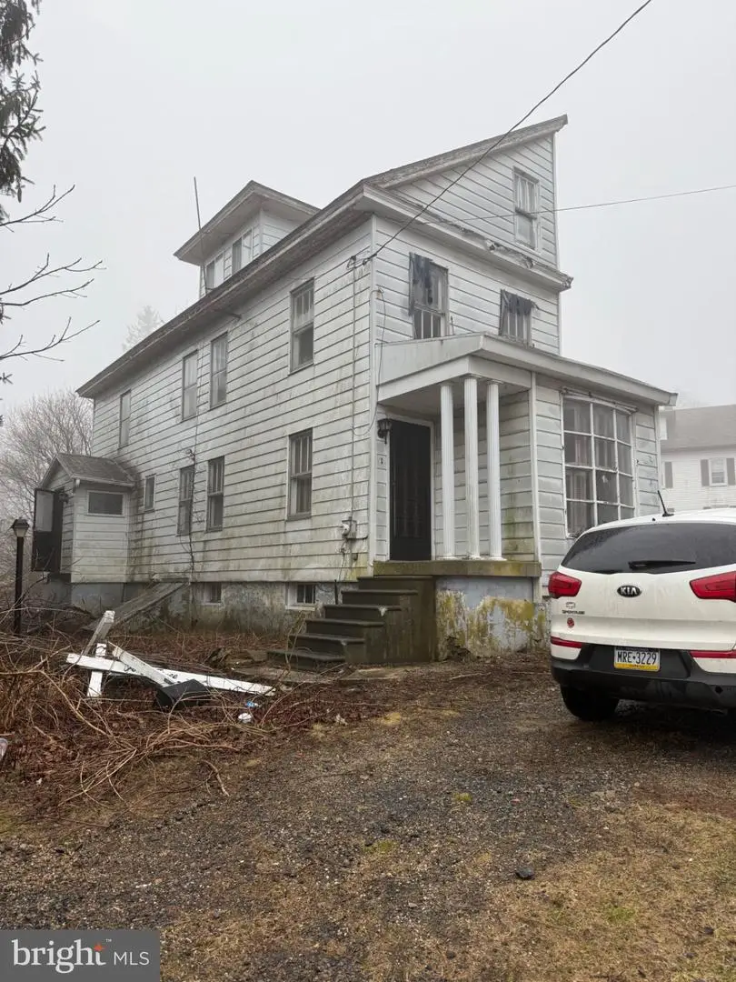 43 Main St, Tremont, PA 17981 - #2