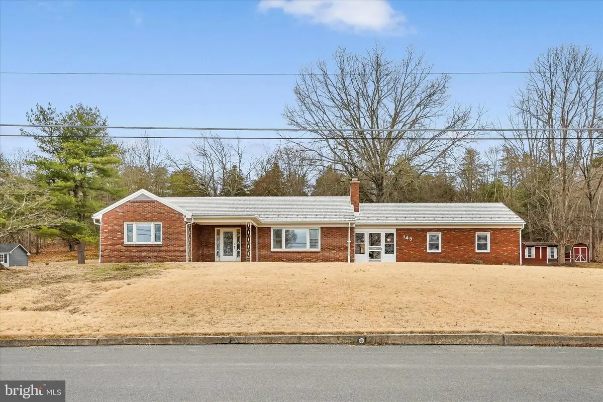 145 Gerald Ave, Orwigsburg, PA 17961 - #1