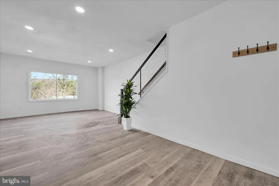 312 E Swatara Ave, Tremont, PA 17981 - #3